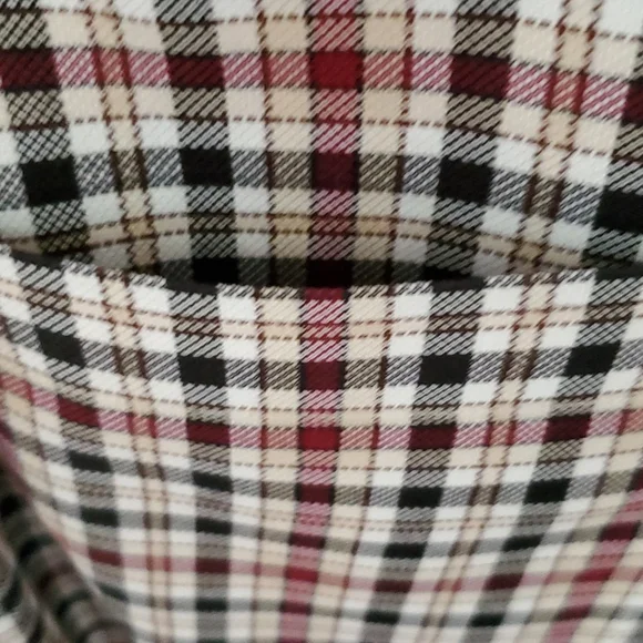 Daniel Cremieux signature collection. Plaid long sleeve shirt - Picture 2 of 7